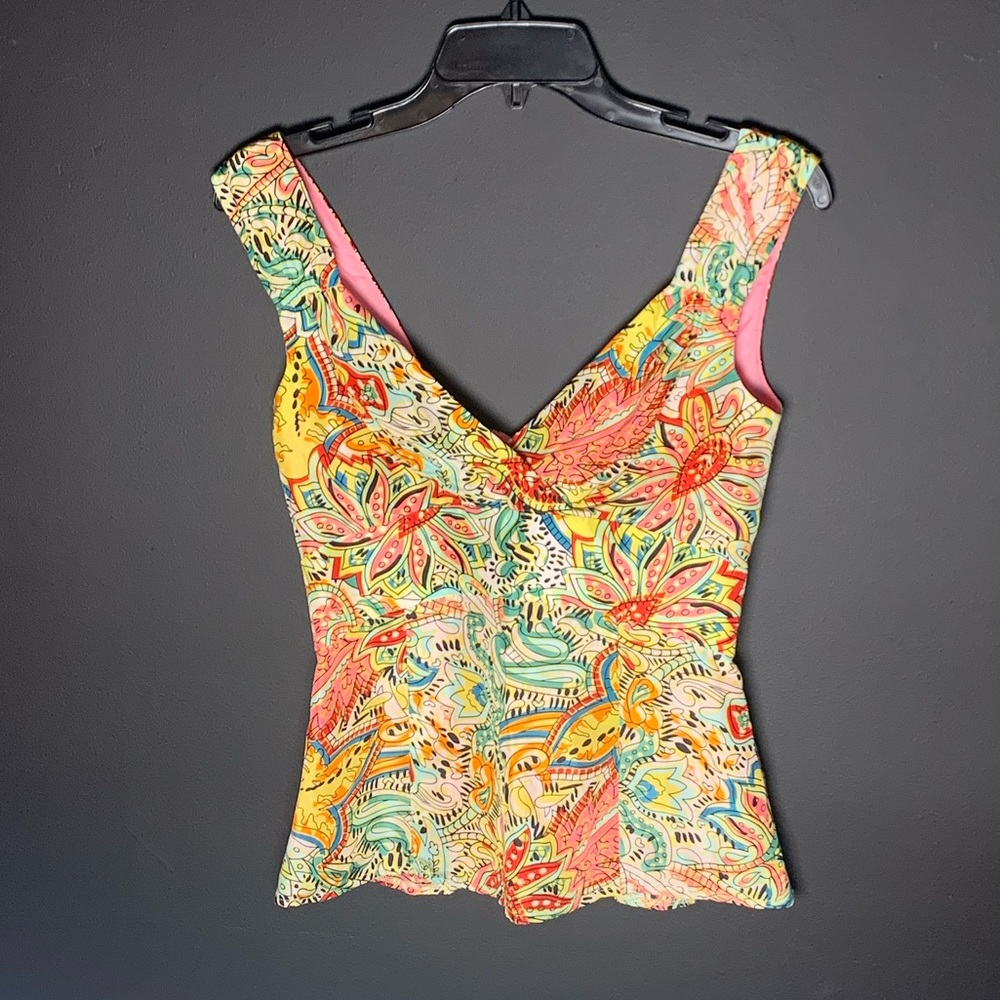 💫STUNNING FUN SUMMER TANK💫